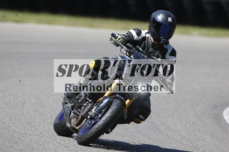 Archiv-2025/48 25.08.2025 Cornu Master School ADR/gruen-vert/91